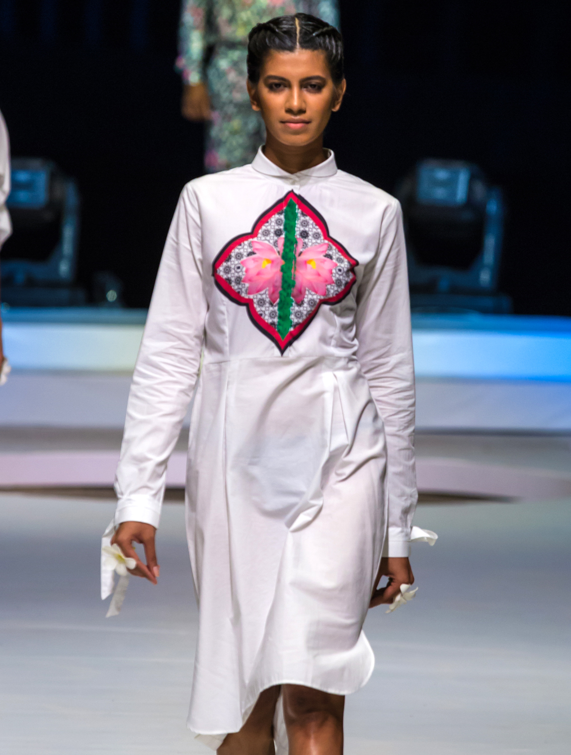 Rehah White ShirtDress with Knotted Cuff