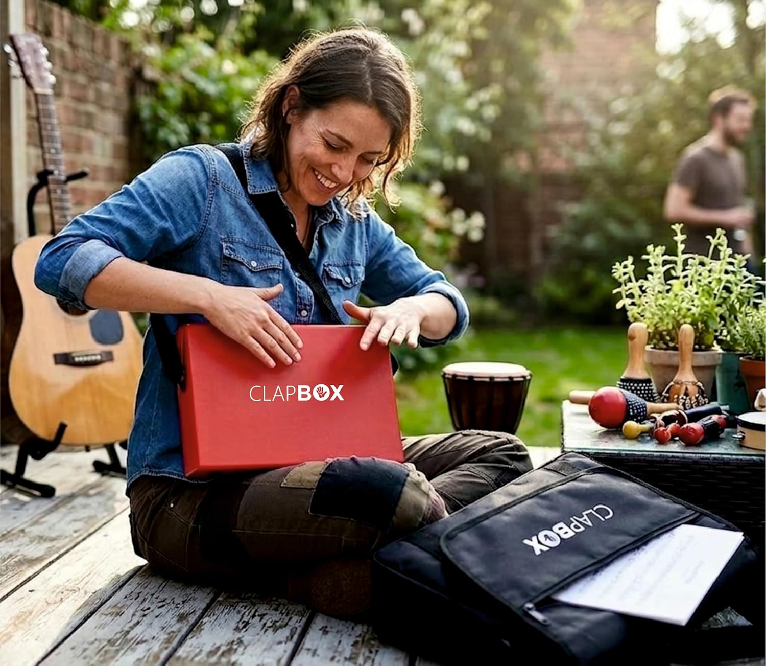 Clapbox Lap Cajon - with Bag Strap Red Clapbox with Rich Bass Crisp Snare Play on Lap or Standing