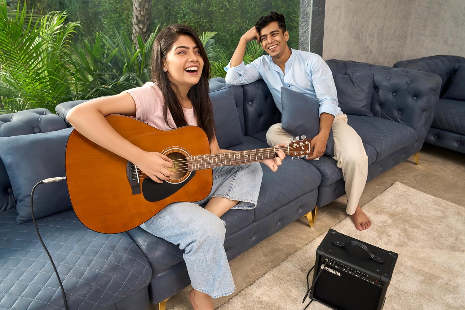 Yamaha FX280 Wood Brown Semi Acoustic Guitar for Beginners and Professionals Made in India