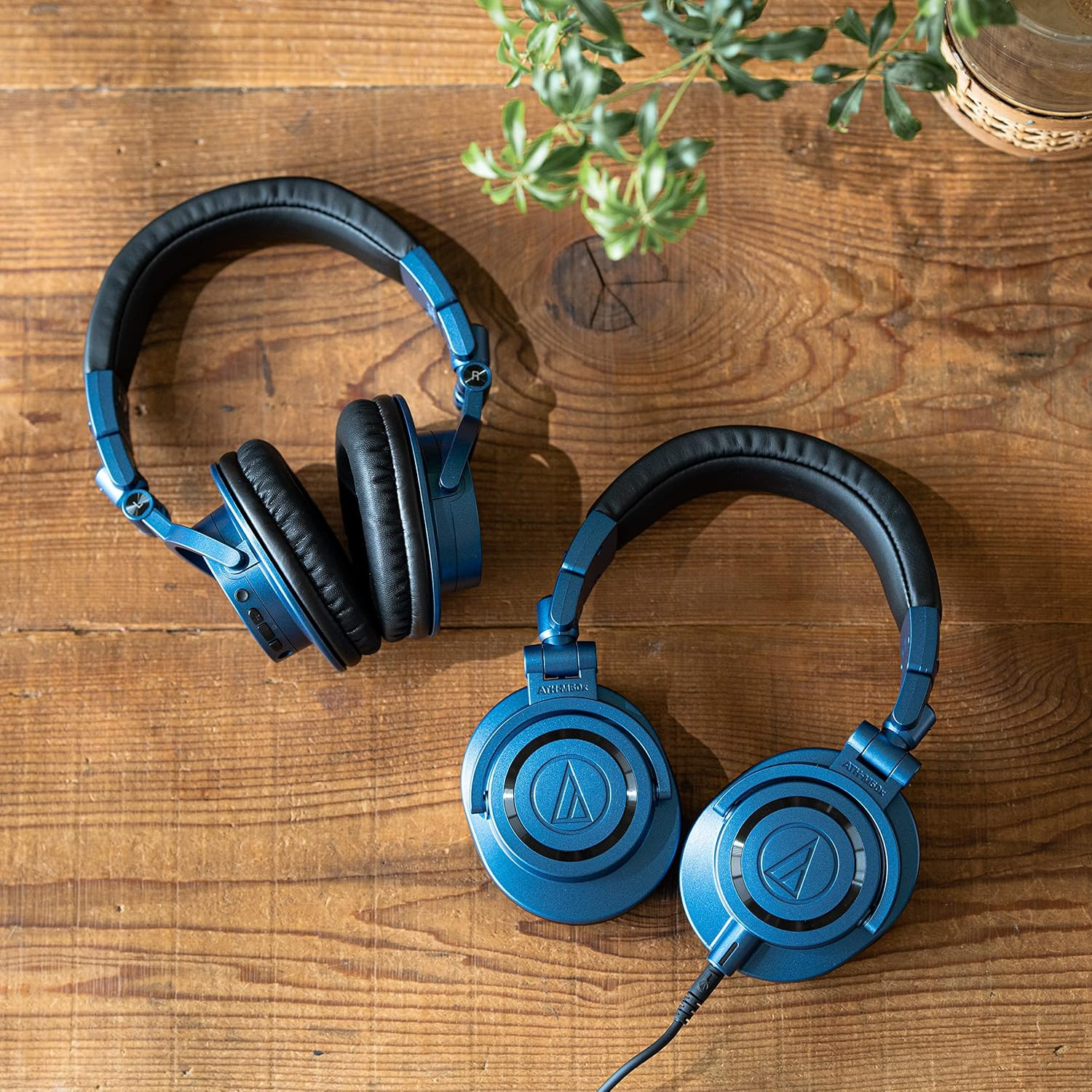 Audio-Technica ATH-M50xDS Closed-back Studio Monitoring Headphones - Deep Sea Blue Limited Edition