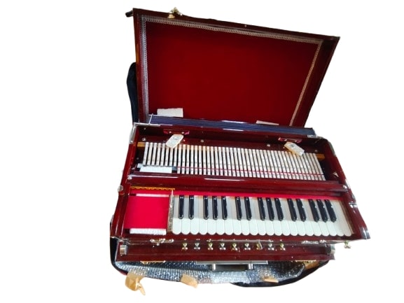 Classical Harmonium 9 Scale Changer With Coupler 9 Stopper Folding Suitcase