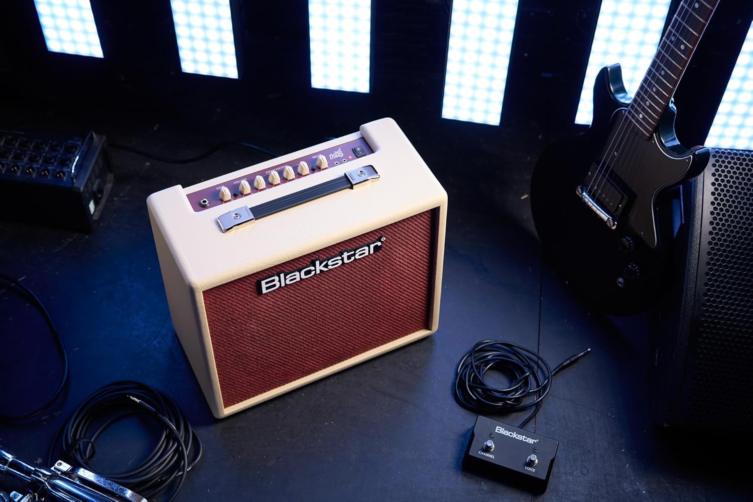 Blackstar DEBUT 30E30Watt Guitar Amplifier