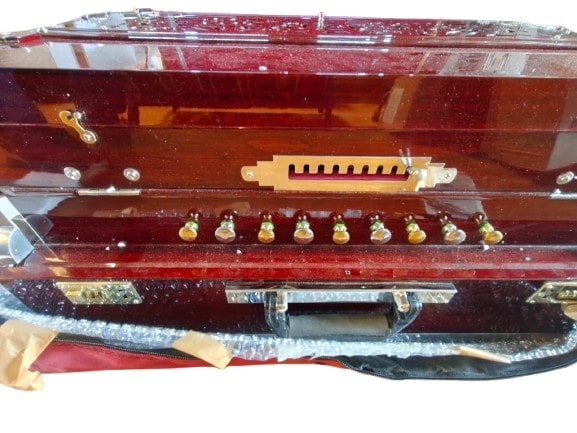 Classical Harmonium 9 Scale Changer With Coupler 9 Stopper Folding Suitcase
