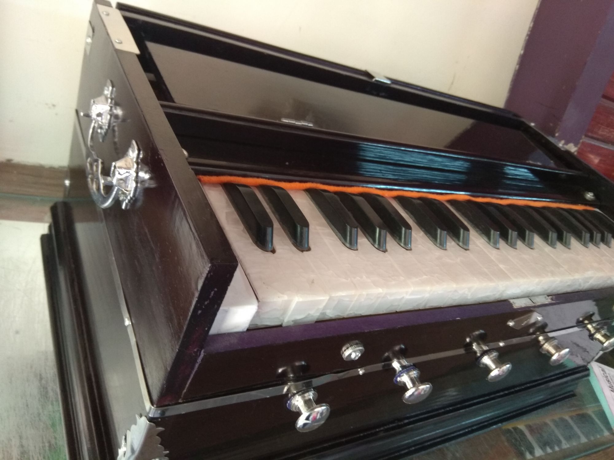 Double Reed Harmonium 5 Stopper