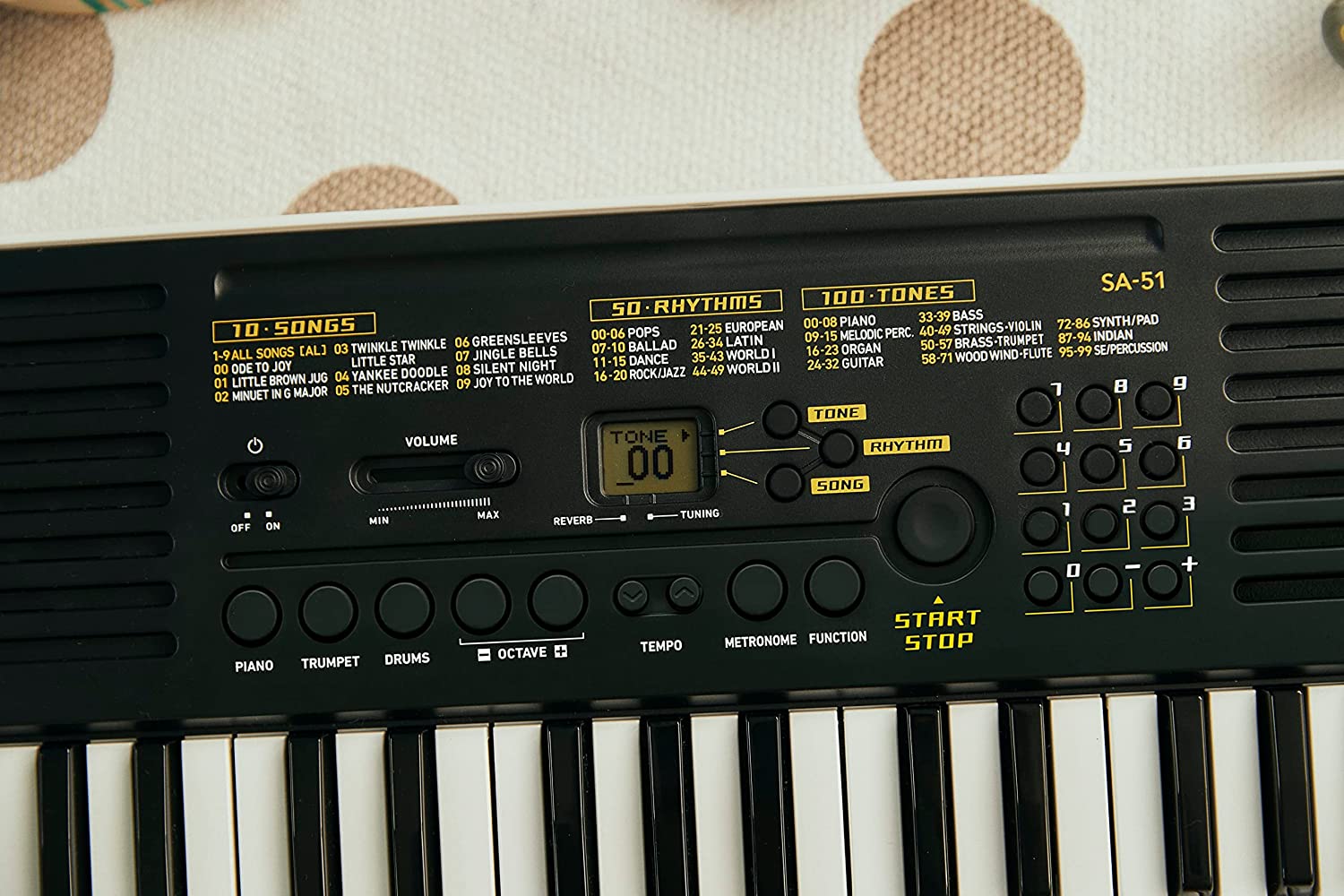 Casiotone Mini Keyboard SA-51 with Piano tones Black with Adapter and Padded Bag