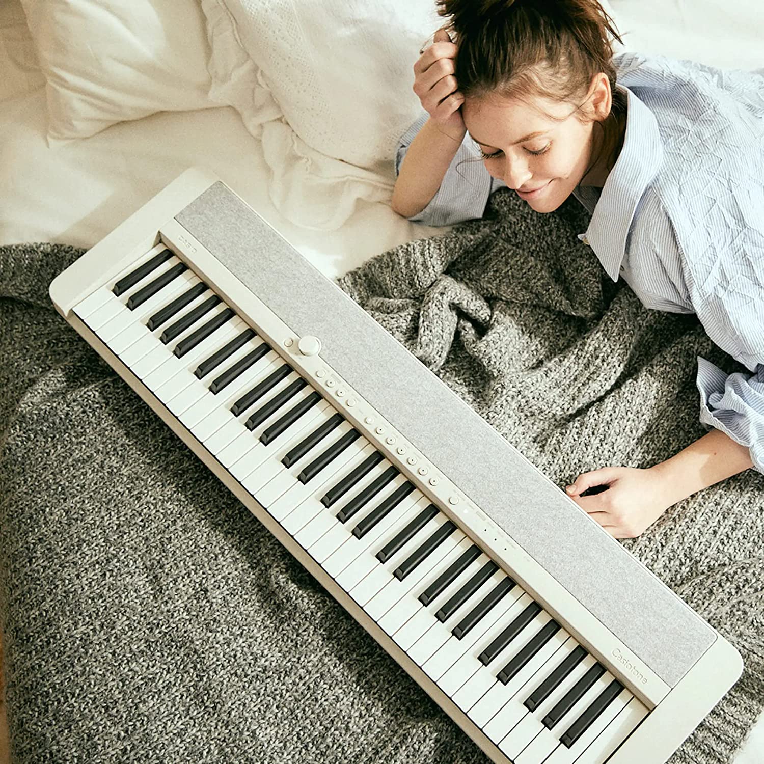 Casiotone CT-S1WE 61 keys Advanced Keyboard with Bag