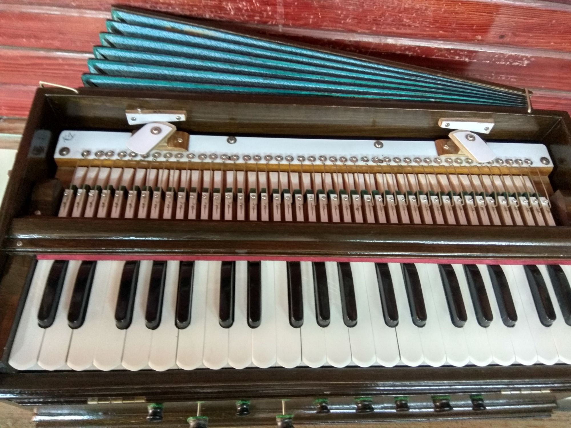 NS Reed 7 Bellow Fix harmonium - Tickle Wood