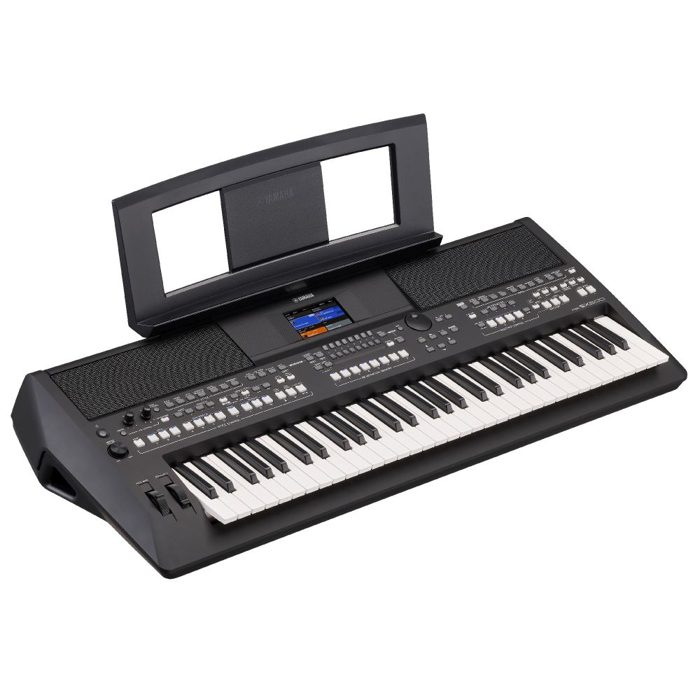 Yamaha PSR-SX600 Digital Workstation With 61 Keys