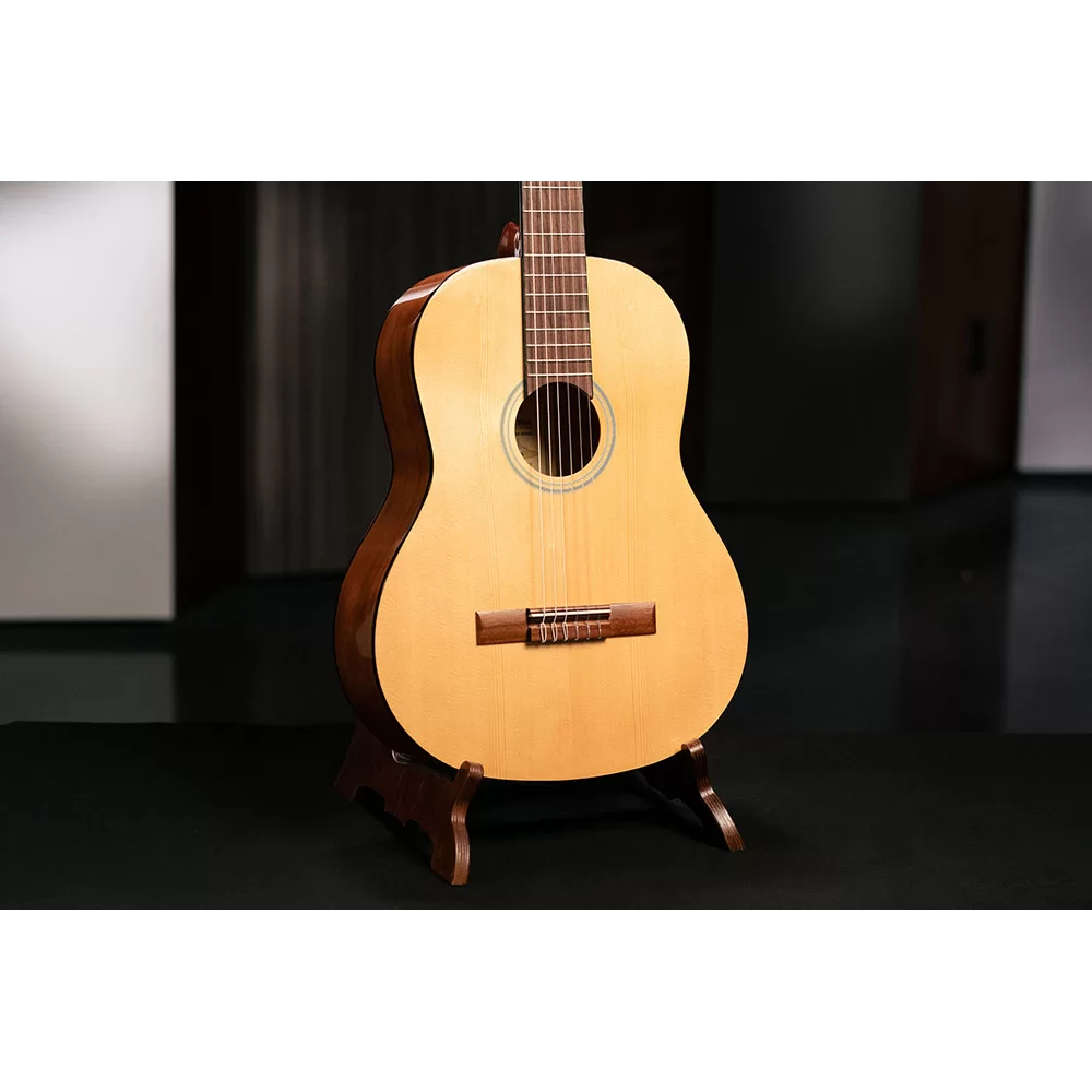 Ortega RST5 Student Series Classical Guitar 44 Size