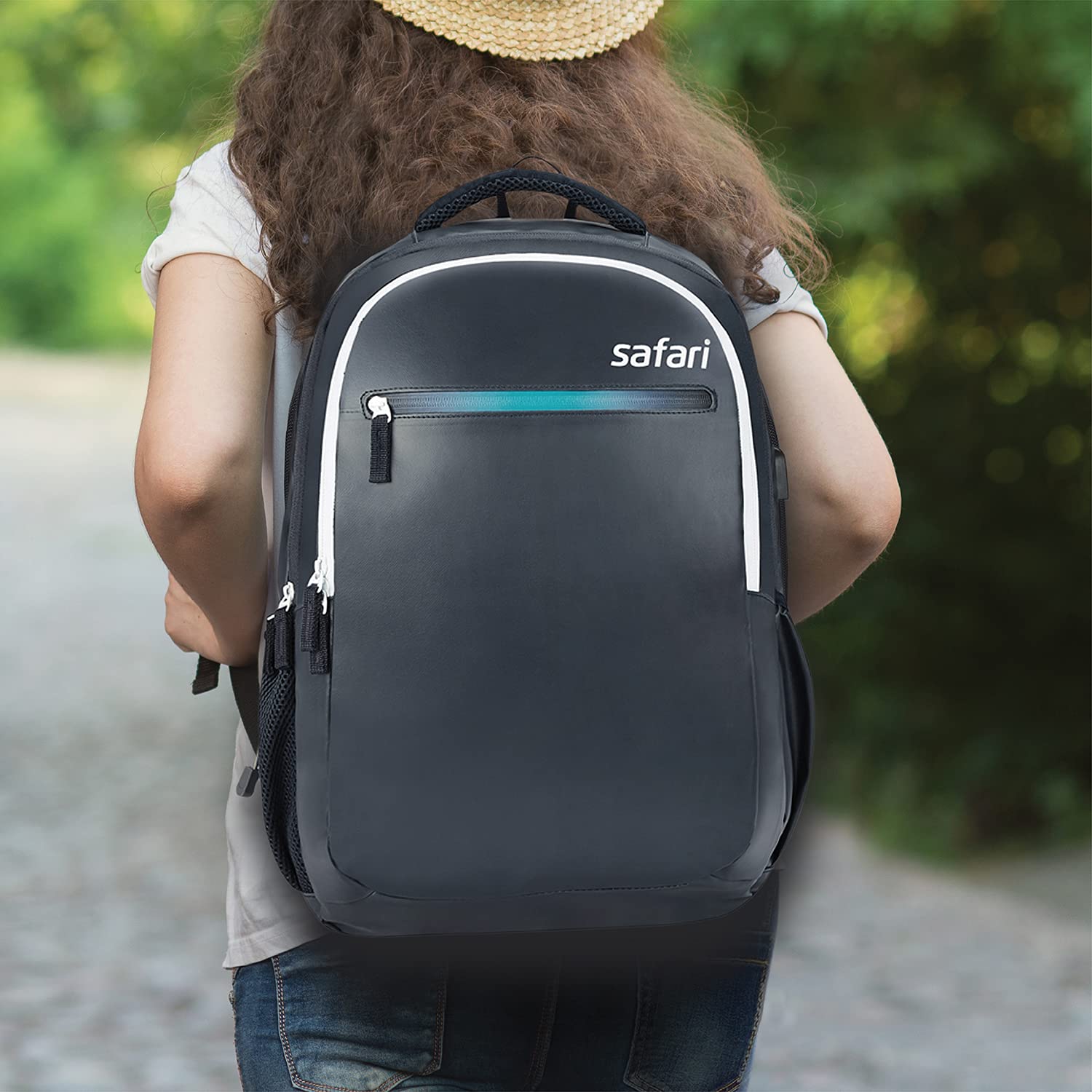 Safari Zing 2 Backpack with USB Charging Port Blue