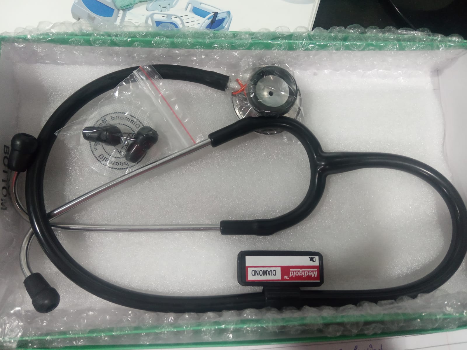 MediGOLD Stethoscope for Doctors and Medical Students