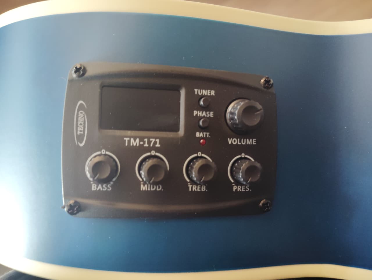 Techno Guitar TMR-239CE Blue with Padded Bag Blue