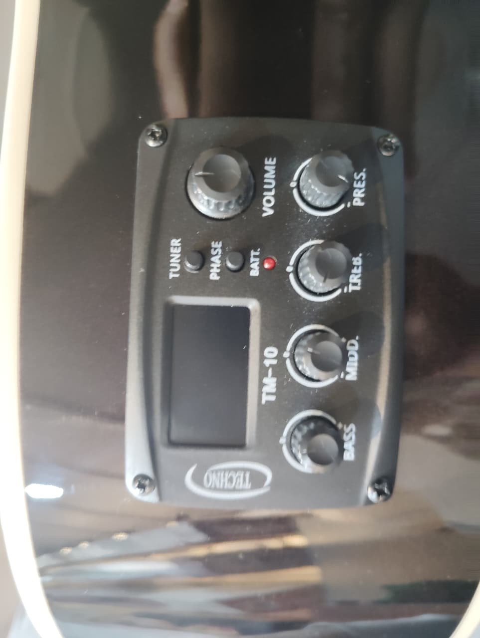 Techno Guitar TM-39CEG TBK with Padded Bag black