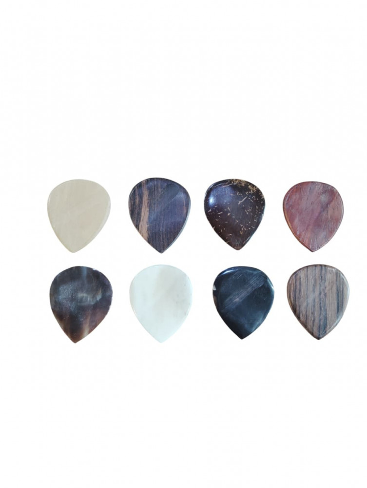 Image of HANDCRAFTED HORN PICKS GUITAR PICKS - Plectrums (Pair of 8) Random Colors.