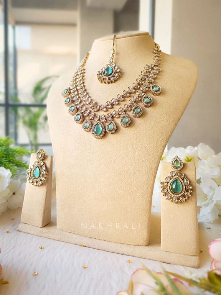 Sea Green Necklace Set
