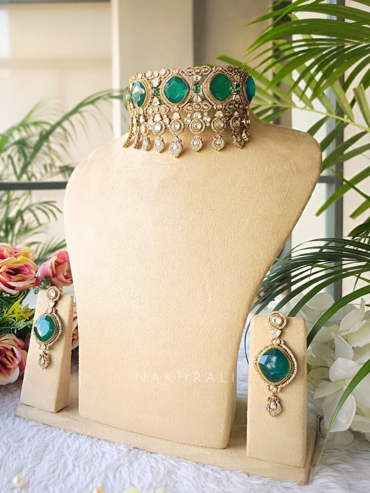 Vartika Gem Green Choker Set with Earrings