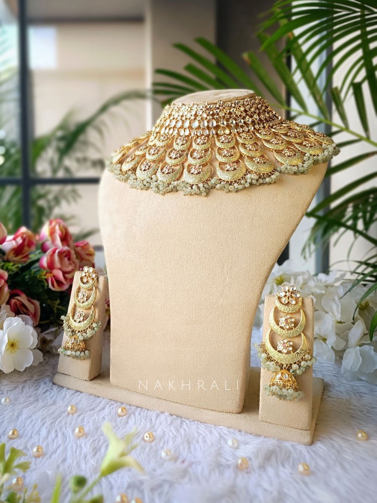 Nayra Oceanic Sea Green Necklace Set