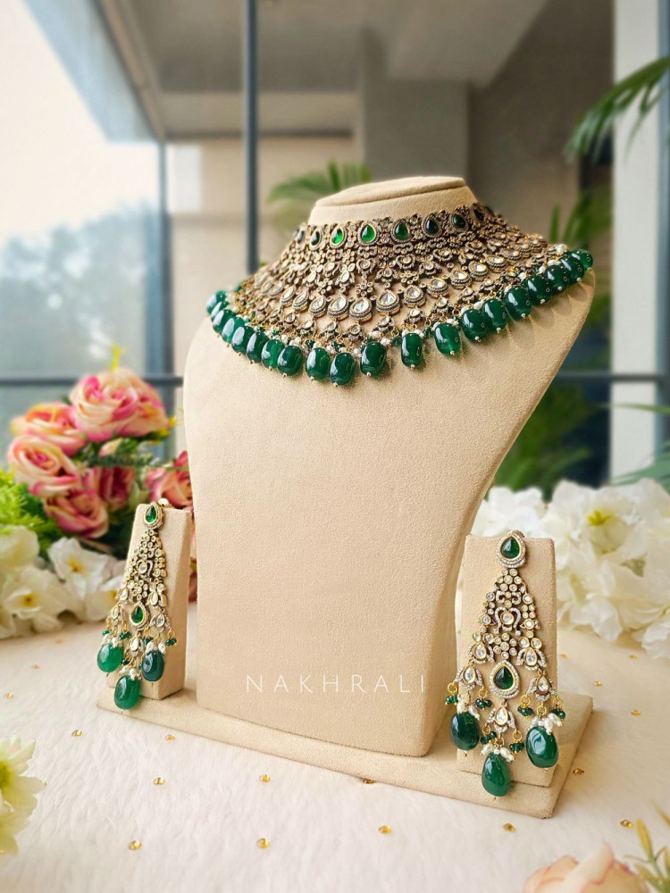 Green Bridal Kundan Choker Set with Matching Earrings