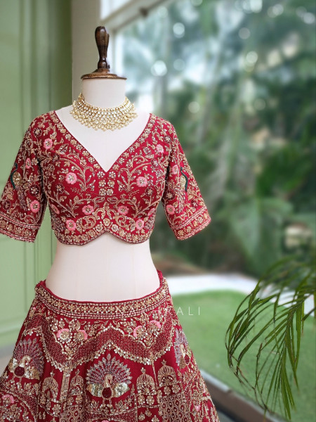 Vaidehi Bridal Red Raw Silk Bridal Lehenga Set With Zardozi, Pitta & Resham Work
