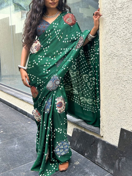 Manjari Green Bandhej Saree with Running Blouse Piece