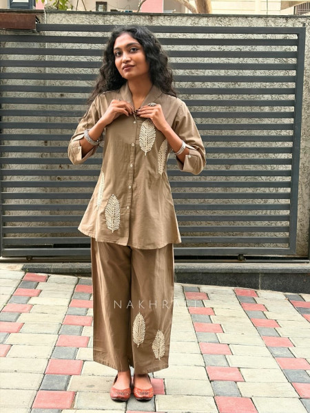 Kivya Brown Cotton Co Ord Set with Embroidered Detailing