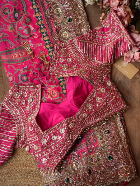 Zafran Mahal Magenta Silk Saree with Kashmiri Paisley Print