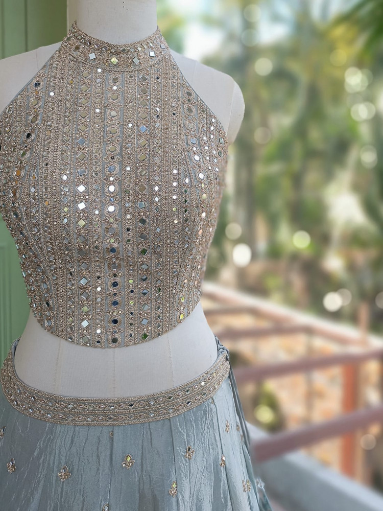 Image of Raah-Chandani Light Grey Lehenga with Detailed Mirror Work