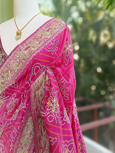 Rivaya Magenta Bandhej Saree With Runing Blouse