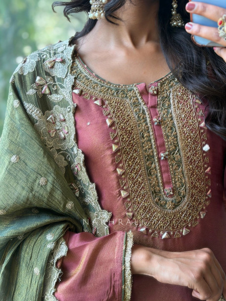 Nirvaya Pink Suit Set with Embroidered Neck