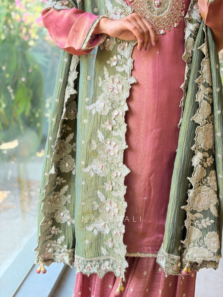 Nirvaya Pink Suit Set with Embroidered Neck