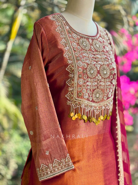 Kanak Pink Kurta Skirt Set with Embroidered Detailing