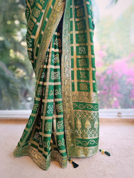 Rangriti Green Bandhani Saree with Gota Border