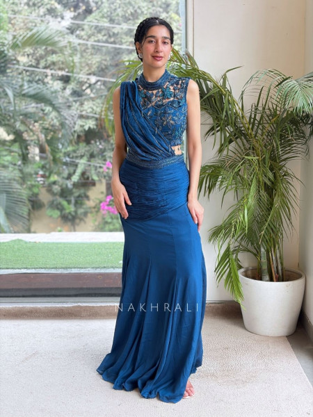 Shadowed Teal Blue Crushed Georgette – Pre-Draped Saree with Blouse
