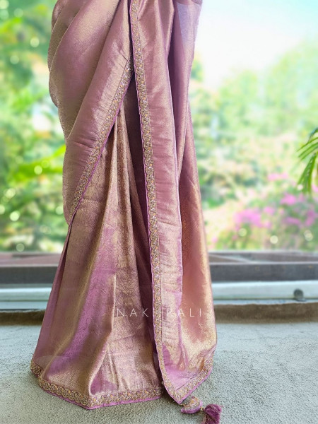 Rivora Purple Zari Woven Saree with Ornate Border Design
