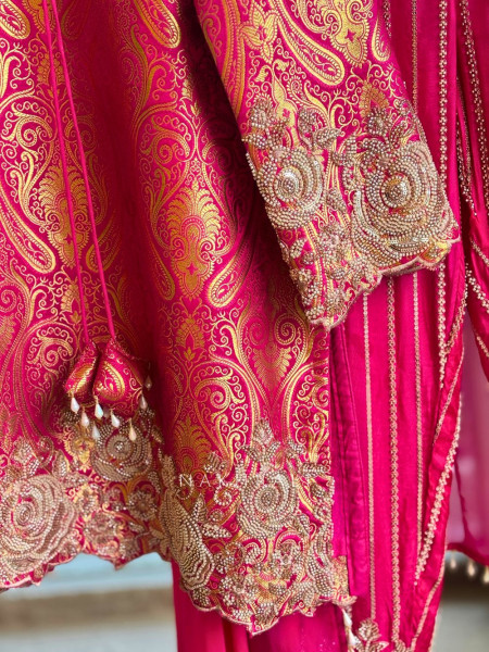 Rangsaaz Magenta Heritage Suit Set