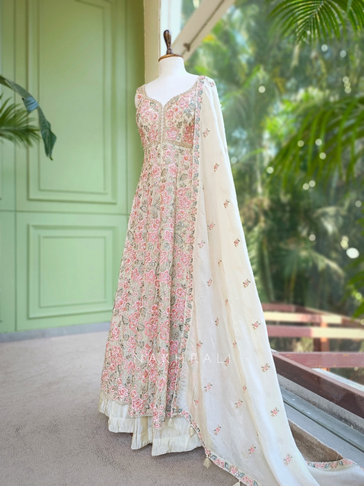 Image of Vyona Cream Achkan Suit Set with Thread Sequin Work