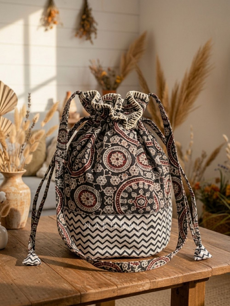 Image of Bagh Black Cambric Cotton Potli Bag