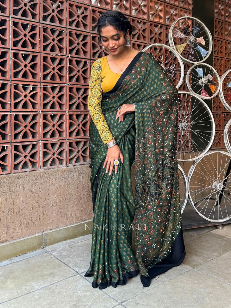 Image of Inayat Green Modal Silk Saree With Ajrakh Print