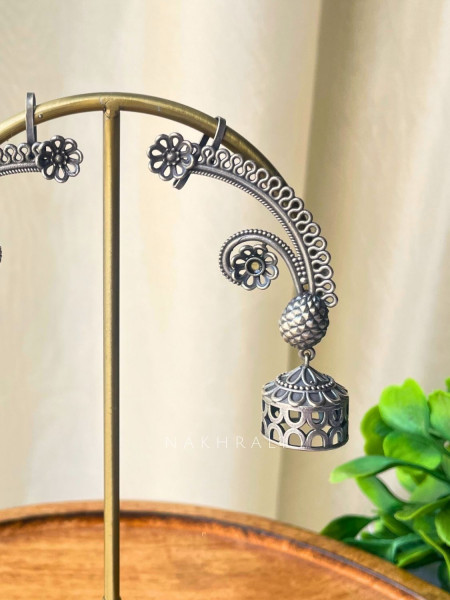 Aira Ear Cuff Jhumka Earrings