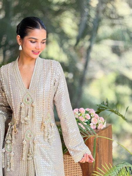 Noorveen Grey Sequin Dhoti & Kurta Set with Contrast Dupatta