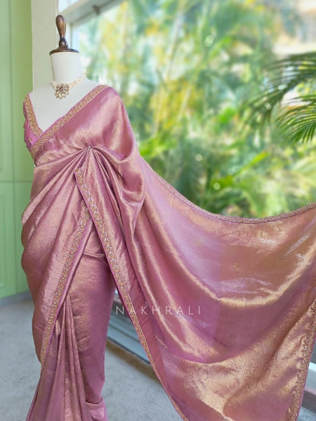 Rivora Purple Zari Woven Saree with Ornate Border Design