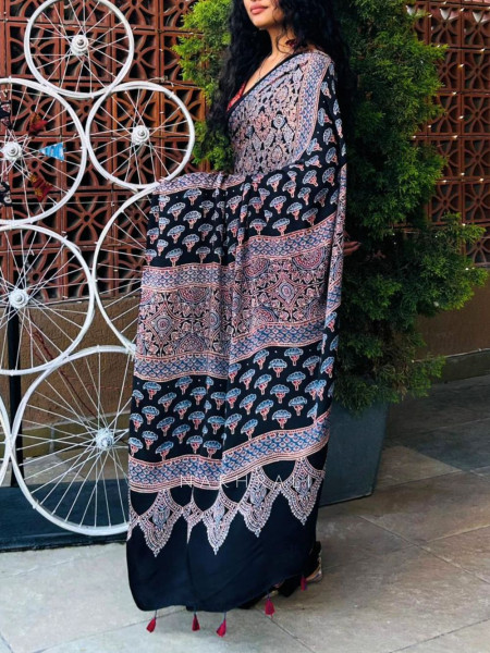 Shalini Chanderi Silk Saree