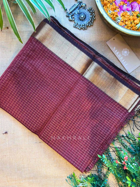 Vasundhara Rust Maheshwari Zari Check Saree with Running Blouse Piece