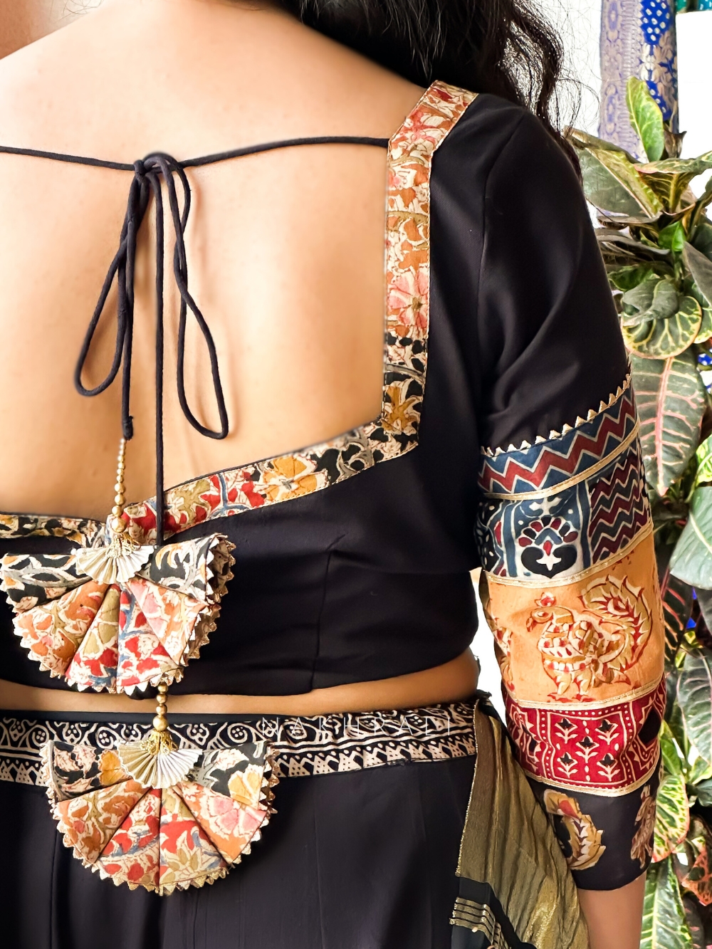 Garba Glamour Crop Top Lehenga - Navratri Festival Clothing Garba Glamour Crop Top Lehenga - Navratri Festival Clothing