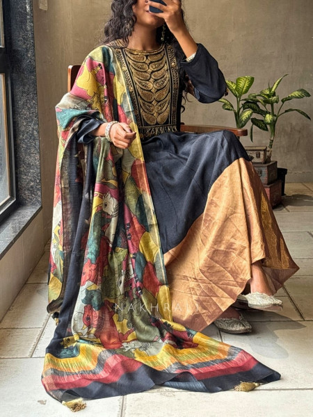 Zirak Black  Anarkali Set