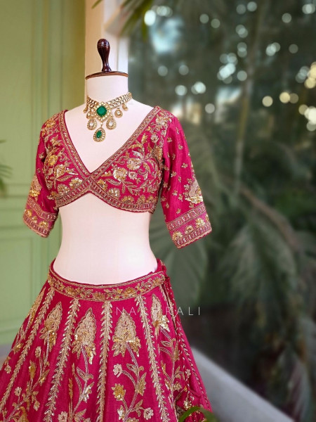 Svarika Red Zari Sequin Bridal Lehenga Set