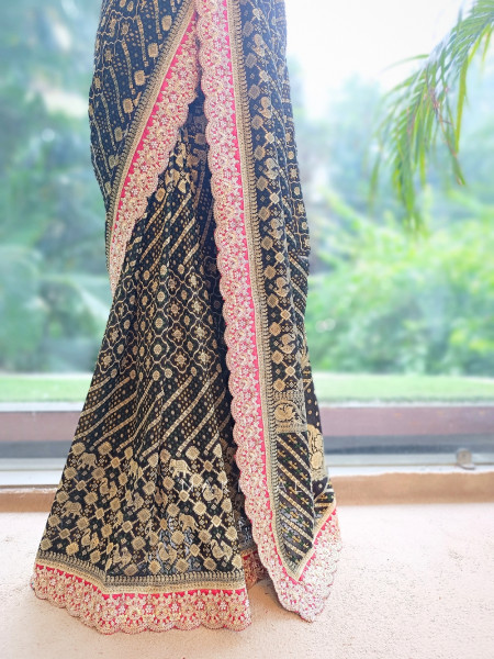 Pranika Black Georgette Saree with Running Blouse Piece