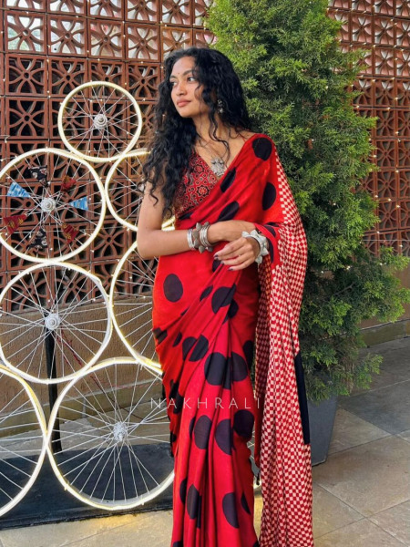 Rivana Maroon Modal Saree