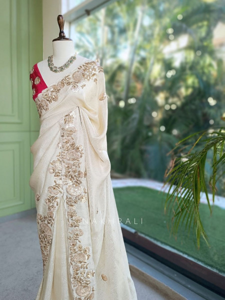 Dimensional Petal Cream Saree with Running Blouse Piece