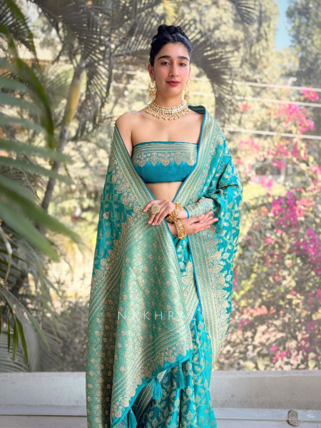 Aarvika Rama Green Banarasi Brocade Saree with Woven Motifs